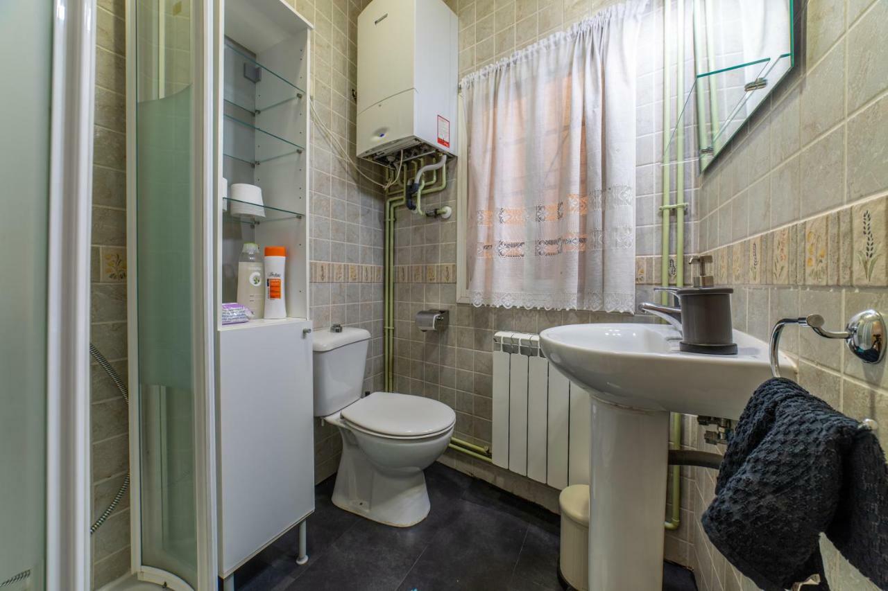 Precioso Cerca Tetuan - Apartamento Plaza Castilla Madrid Exteriör bild