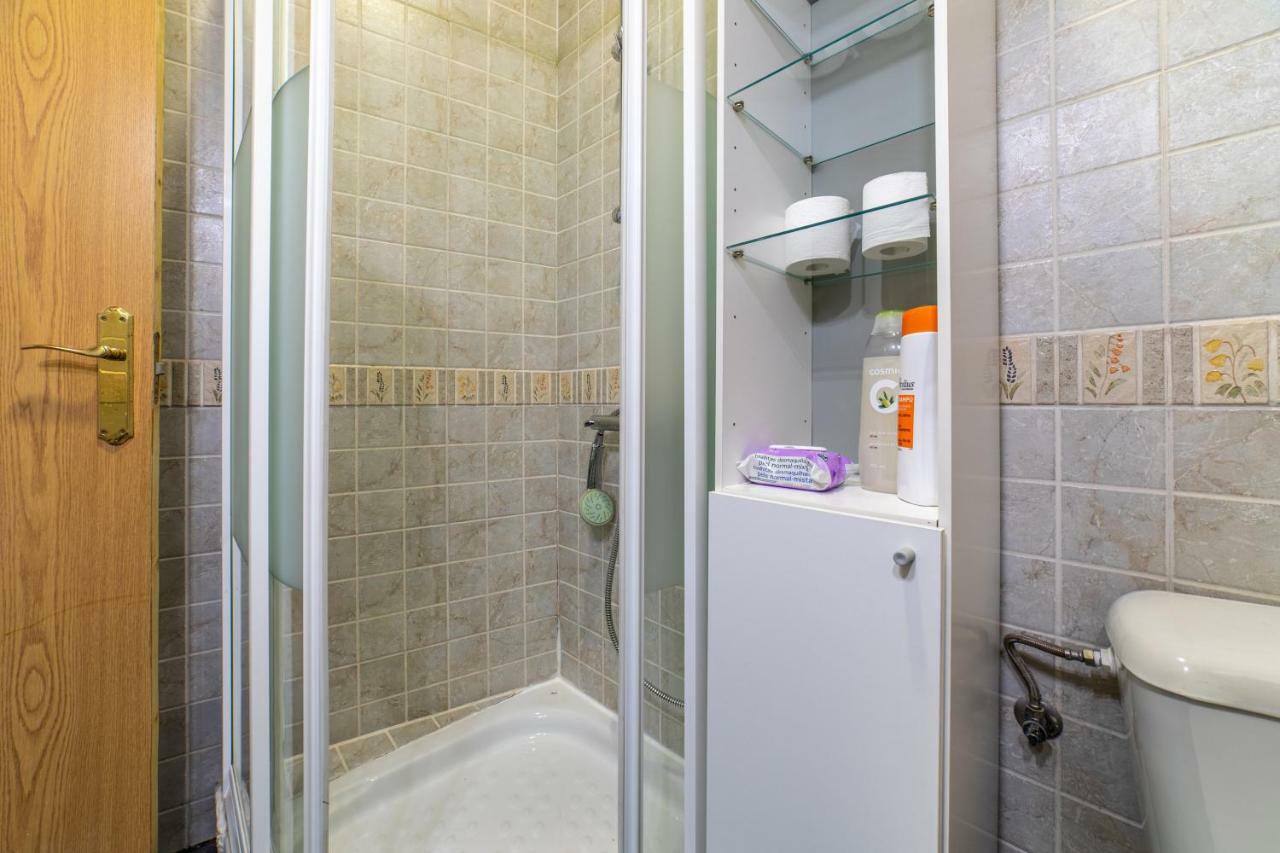 Precioso Cerca Tetuan - Apartamento Plaza Castilla Madrid Exteriör bild